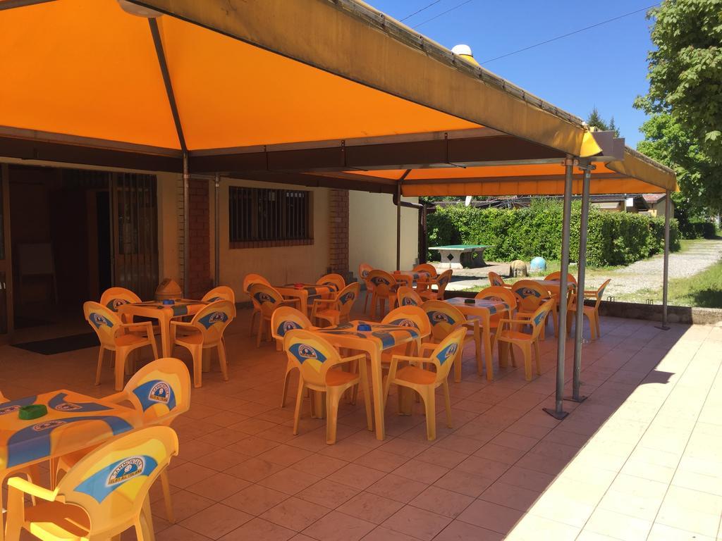 Camping Montorfano Ngoại thất bức ảnh