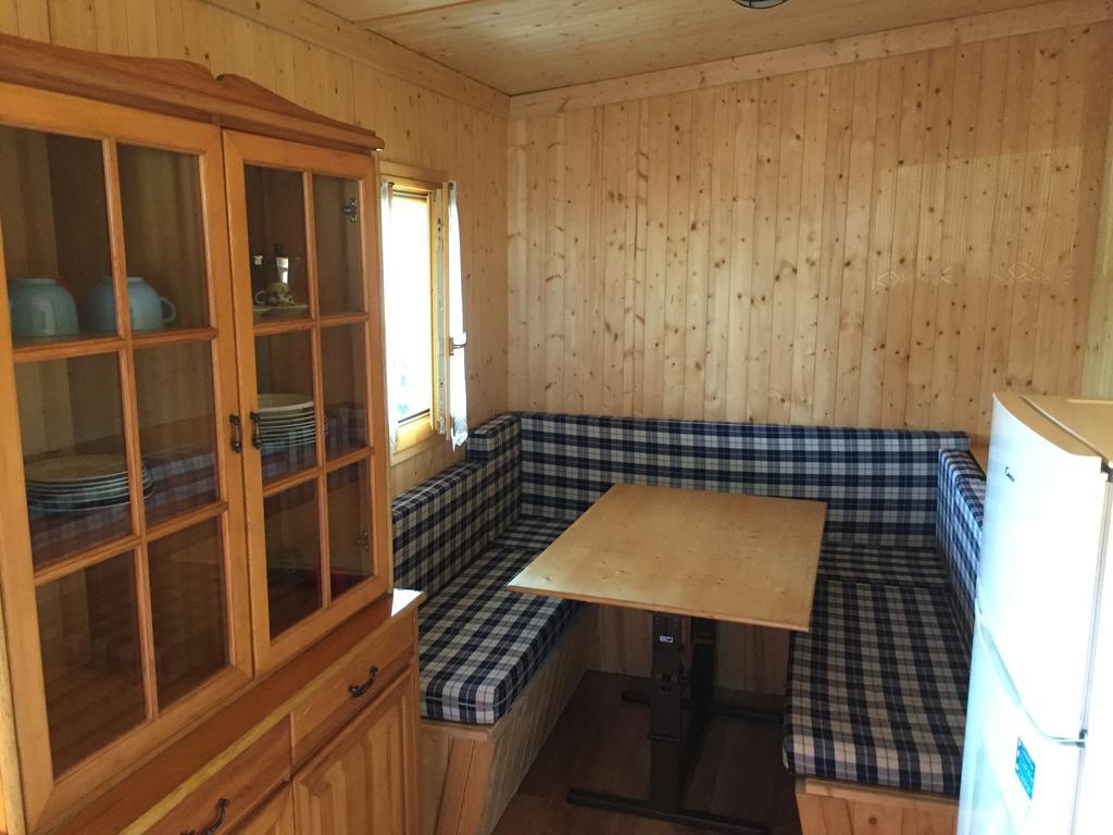 Camping Montorfano Ngoại thất bức ảnh